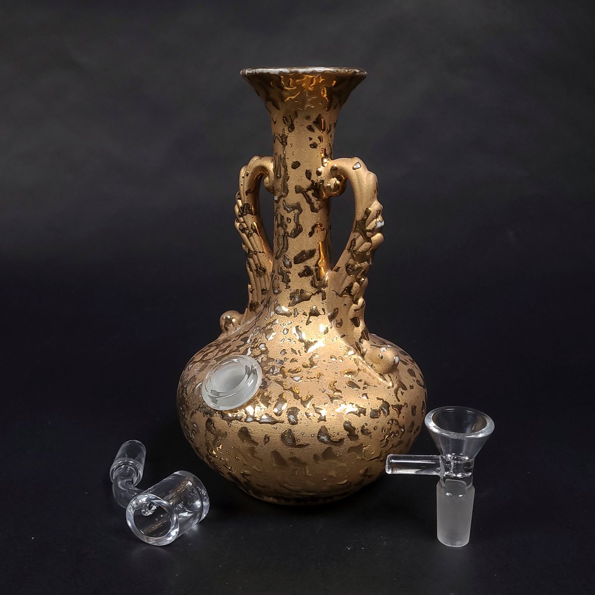 Image of 22k Weeping Gold Handle Vase