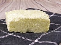 Image 1 of Regenerating Solid Shampoo Bar "à la Violette"