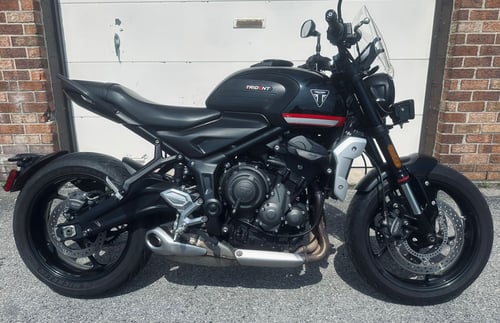 Image of 2022 Triumph Trident 660, 9,032 miles, price reduced to $5199