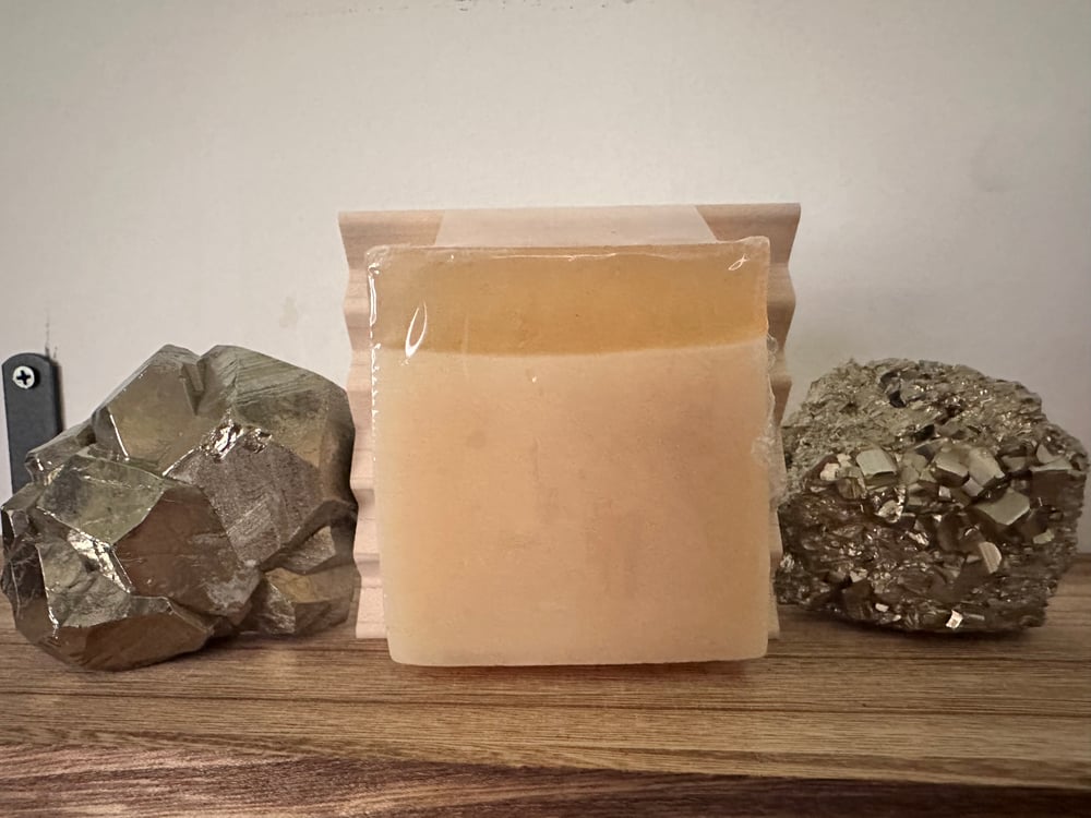 Image of Turmeric Glycerin Face/Body Soap Wood Soap Dish  
