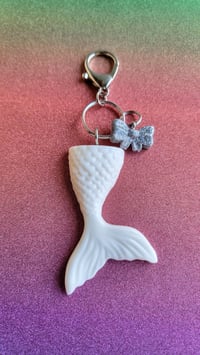 Image 1 of Mermaid Tail Keychain-6789bc0e