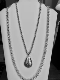 Image 5 of Silver Medalion Chain (inside necklace of layered pair)