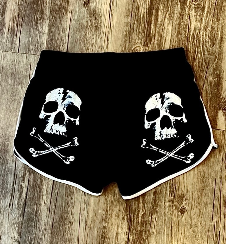 Image of SKULLY Women's Dolphin Shorts