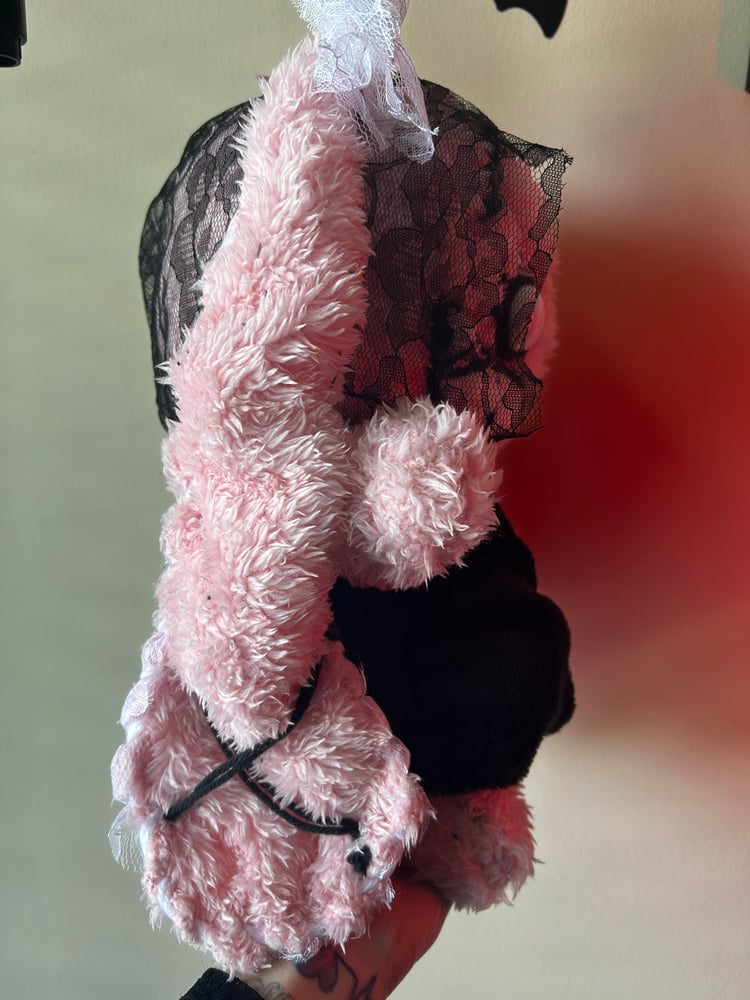 Image of Sinister Grinz Lacey 