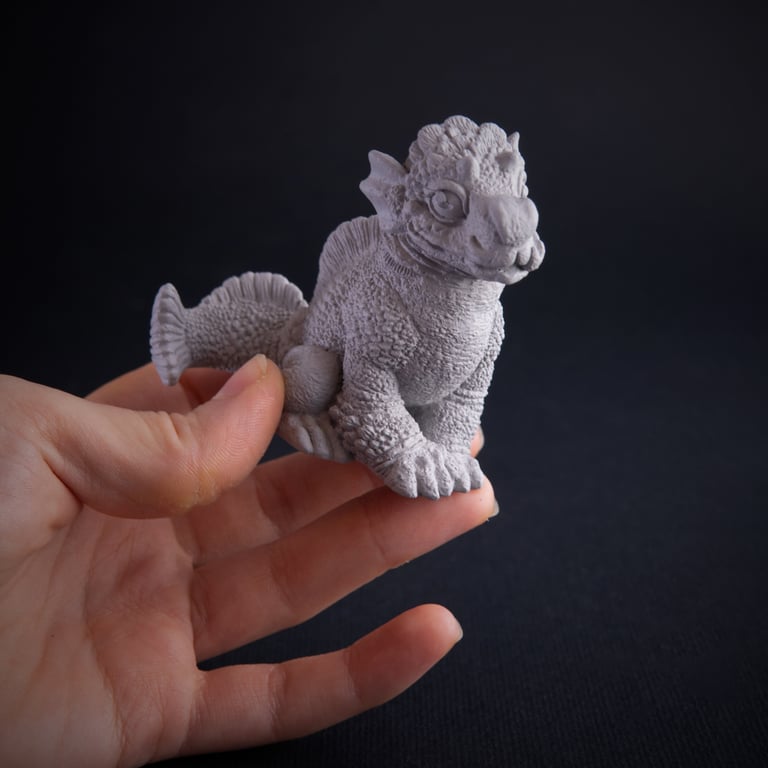 Fluvioptera Japonica resin figure Image 5