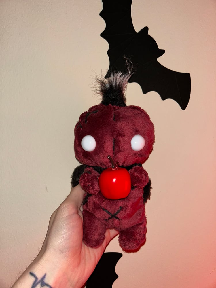 Image of Gothic Gibbie Plush Keychain 