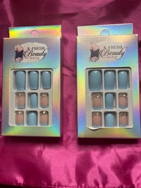 Nails - Short (Blue Bling)