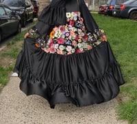 Image 2 of Yasmin abaya set