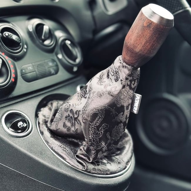 NEW Black dragon gaiter 