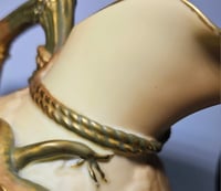 Image 9 of Royal Worcester Lizard Jug – Lizard looking down