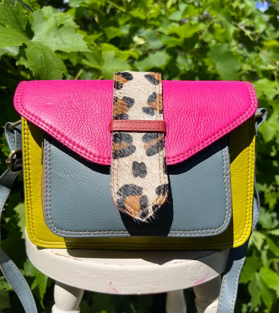 Image of Harlequin Collection Recycled Leather/Reversible strap - #A3