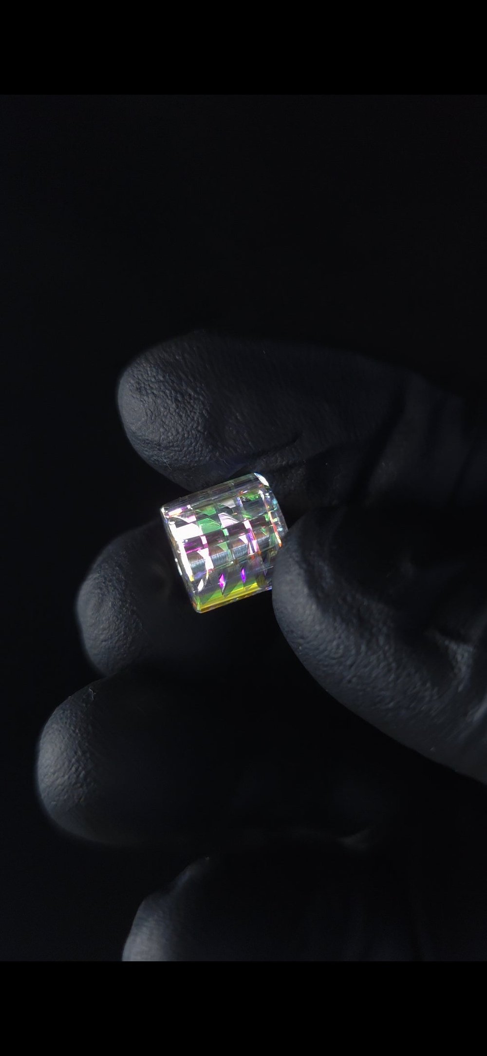 Image of Prismatic bead/charm