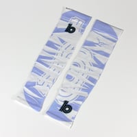Image 3 of ob1 run club arm sleeves