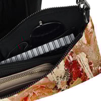 Image 3 of Elizabeth of Glamis - Crossover Purse - Crossbody Bag