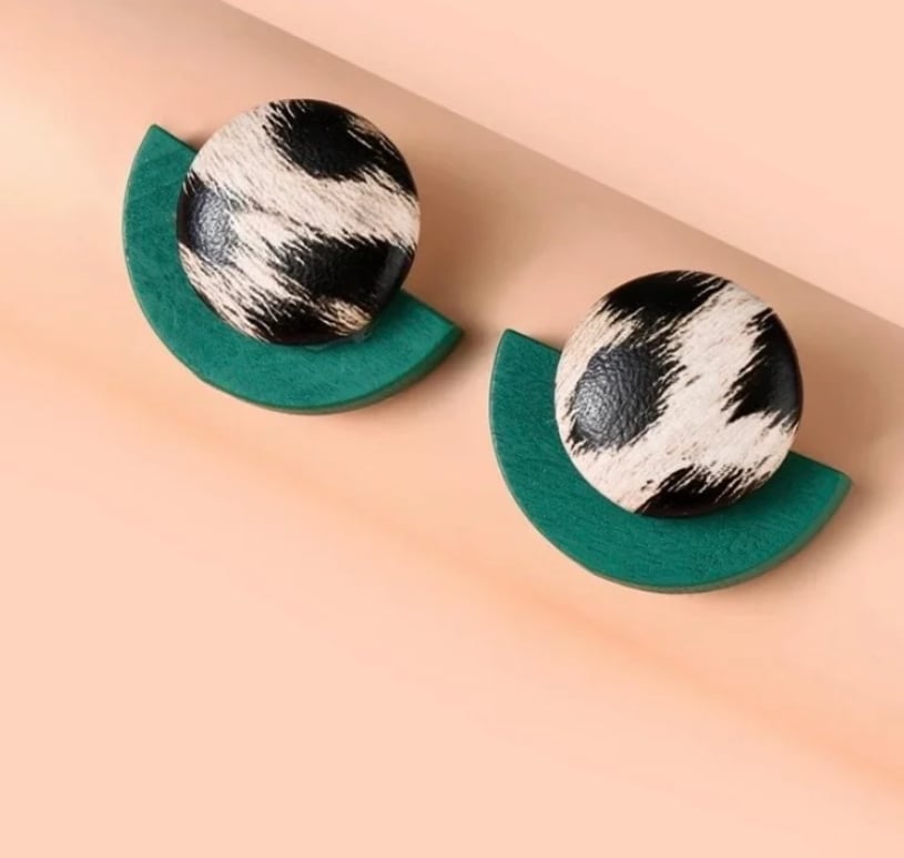 Image of “Round Shape Earrings”