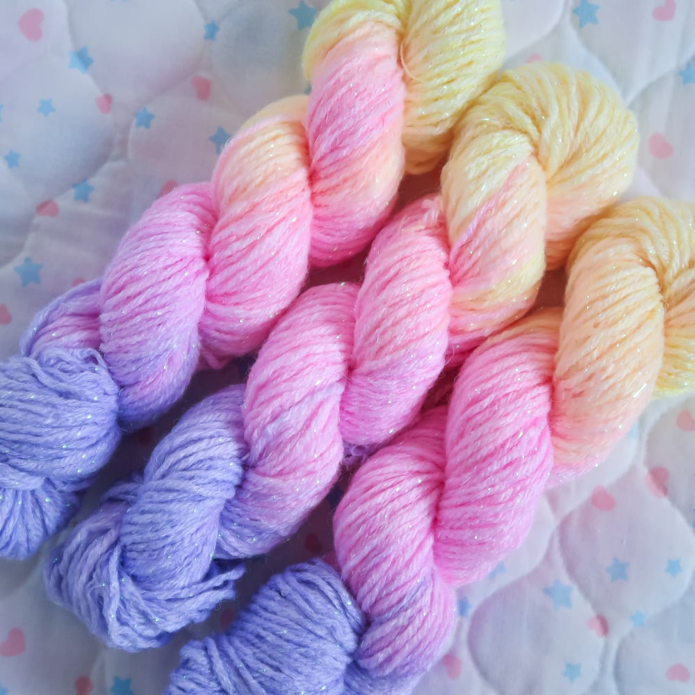 Iridescent Yarn: Moonlight