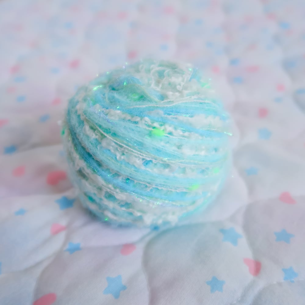 Mix Yarn: Hyper Cloud