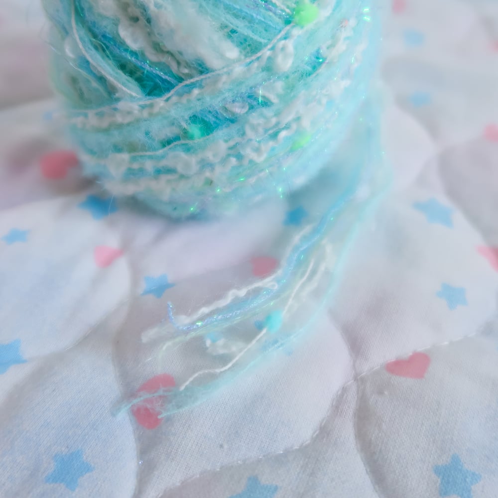 Mix Yarn: Hyper Cloud