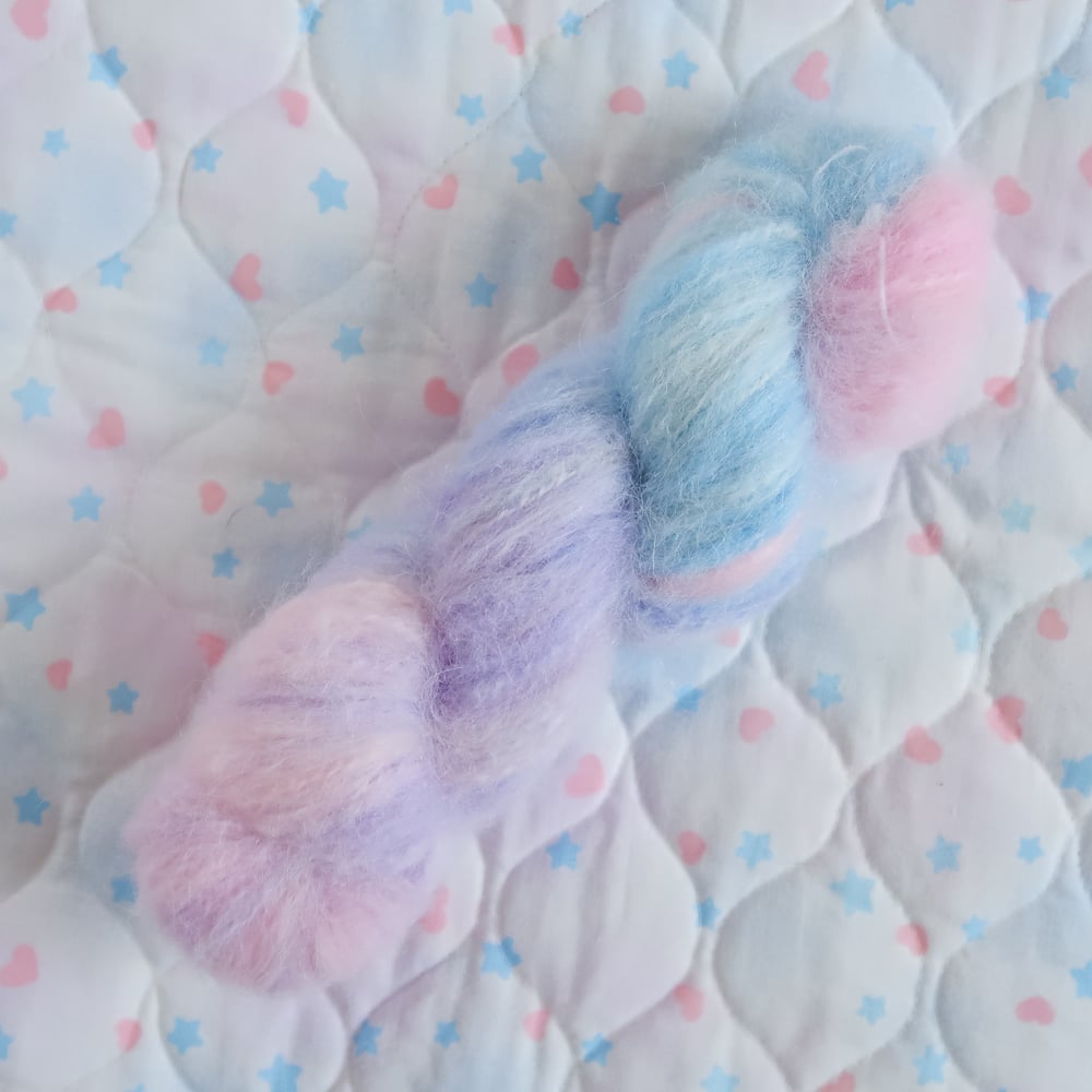 Yarn: Cloudy Quartz