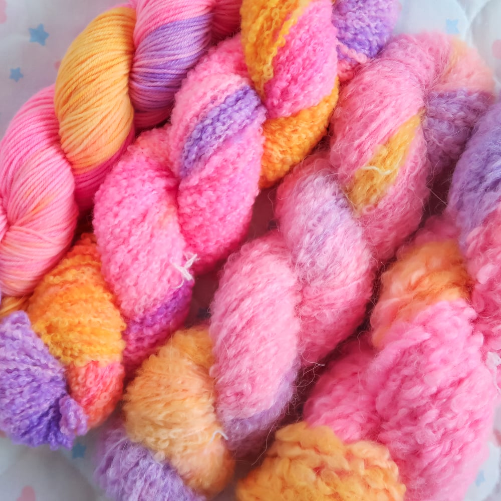 Yarn: Flowers