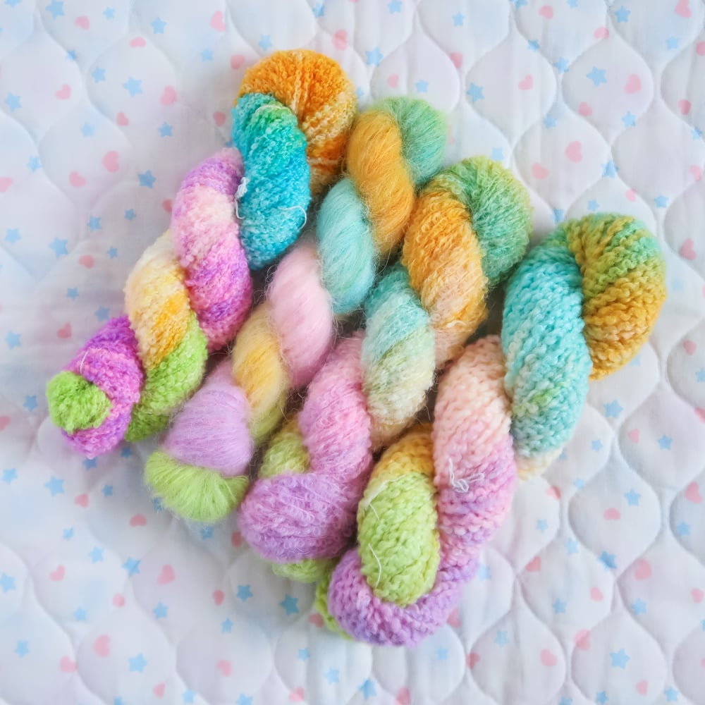 Yarn: Curly Locks