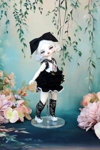 Image 4 of Handmade Set for Teacup Marionette - black chest 
