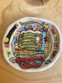 Image 1 of Bedroom Panorama Mini Dish
