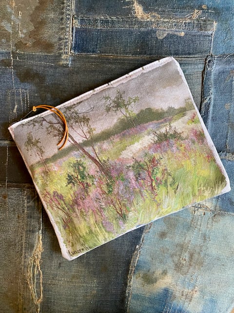 Image of meadow pouch