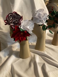 Image 2 of Handy flowers