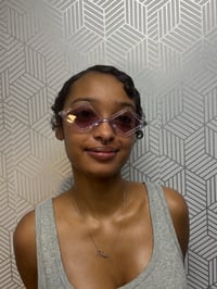 Image 3 of Leading Lady Shades 