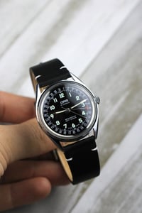 Image 3 of 1980s Oris Pointer Date 7295 - Automatic  Movement