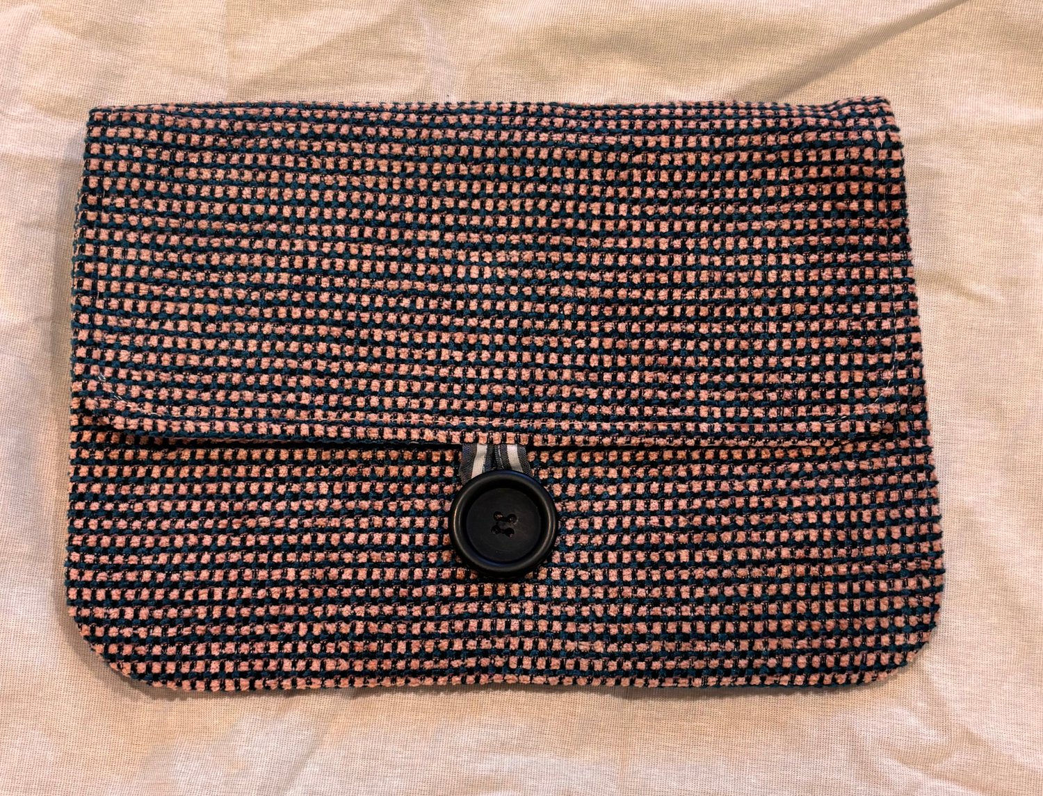 Image of Oh So Hollywood Clutch in Cotton Candy 