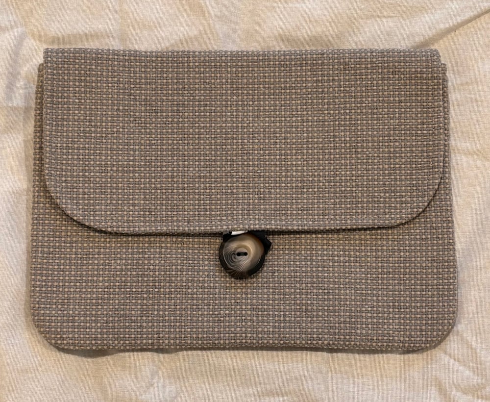 Image of Oh So Hollywood Clutch in Greige