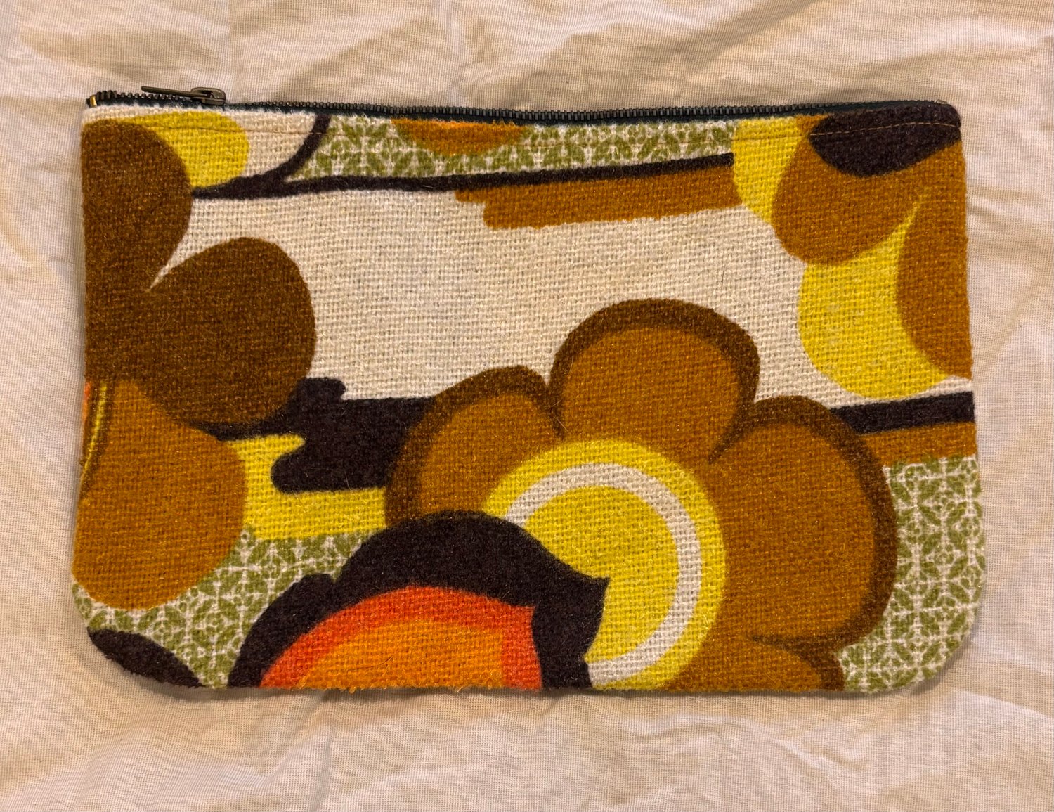Image of Malibu Clutch in Retro Dreams