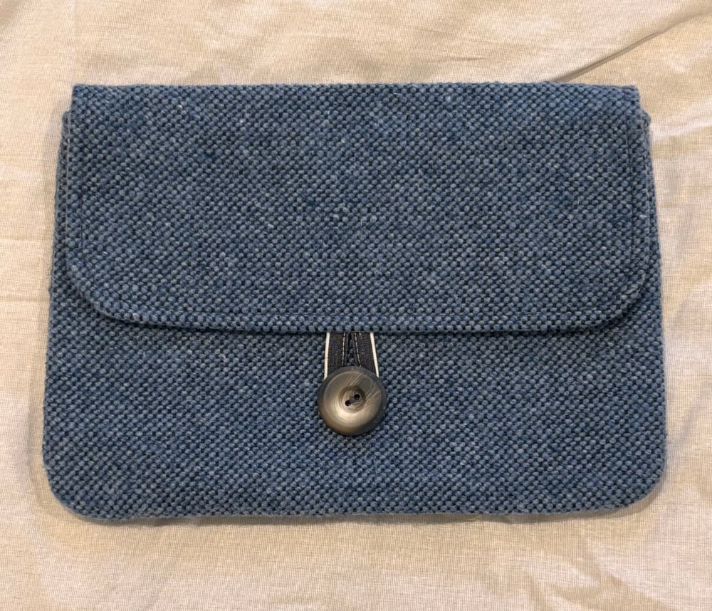 Image of Oh So Hollywood Clutch in Indigo Blues