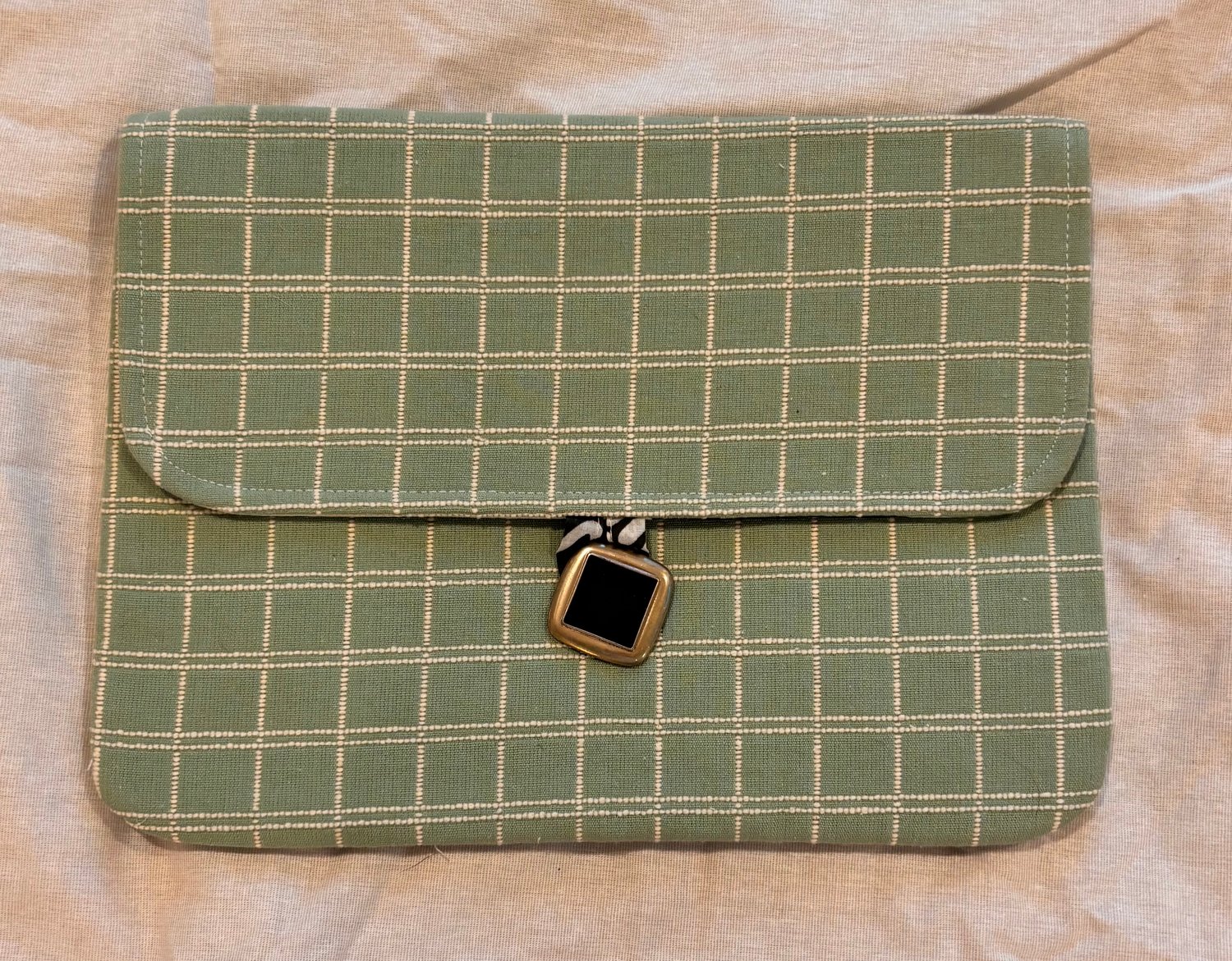 Image of Oh So Hollywood Clutch in Mint Checks 