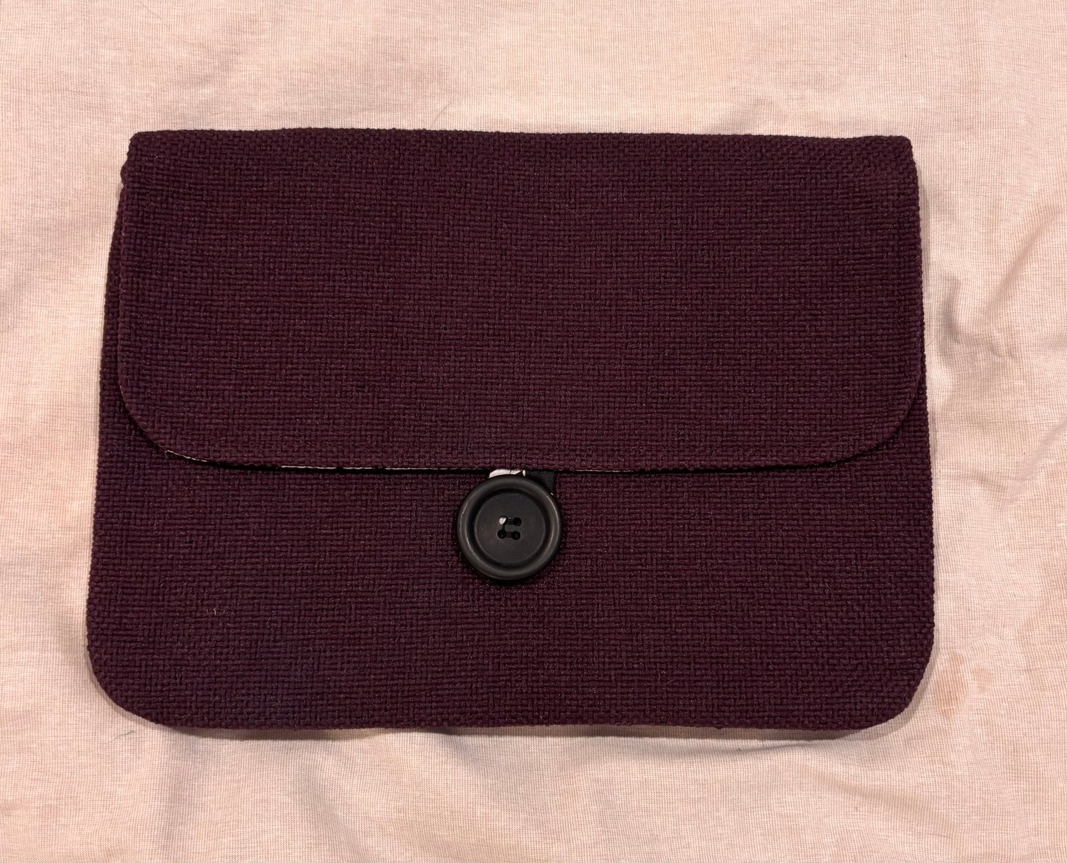 Image of Oh So Hollywood Clutch in Aubergine