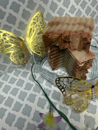 Image 1 of Queen Khadija's Luxurious Day