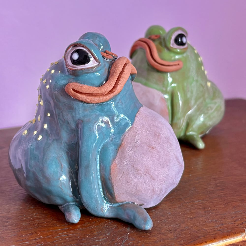 Image of Sassy Frog Grün