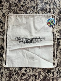 Image 1 of LET IT OUT [DRAWSTRING BAG] canvas 