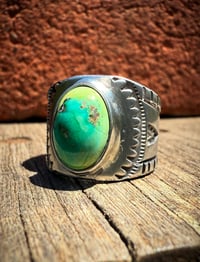 Image 2 of WL&A Handmade Old Style Arrowhead Sonoran Mtn Ingot Cigar Band Ring - Size 7