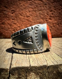 Image 3 of WL&A Handmade Old Style Arrowhead Red Sponge Coral Ingot Cigar Band Ring - Size 11