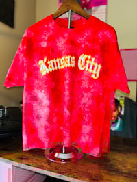 KC Old English Tie Dye