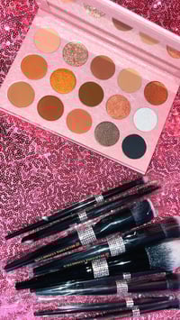 Image 2 of Princess Eyeshadow Palette