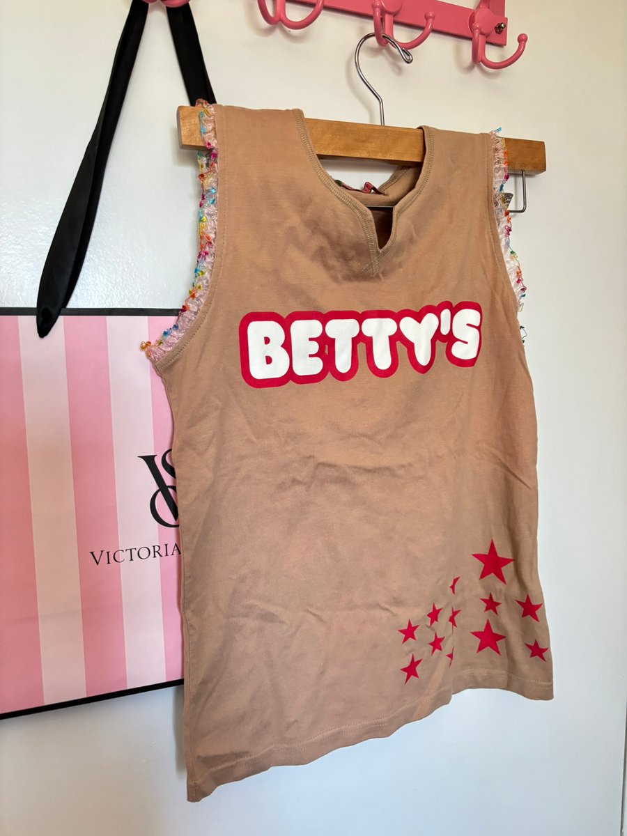 Image of clothing sale! Tops
