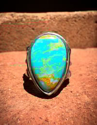Image 3 of WL&A Handmade Heavy Ingot Old Style Split Band Royston Turquoise Ring - Size 6