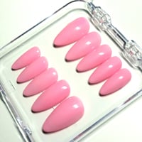 Image 2 of Priklijuojami nagai - Bubblegum  (Vidutinio ilgio)