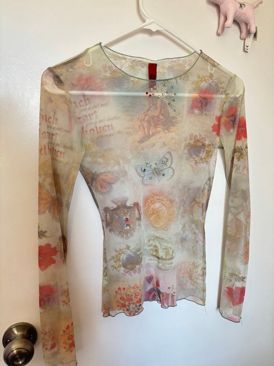 Image of clothing sale! Tops part 4