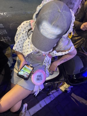 PINK SWAG PRINCESS BADGE