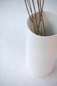 Image 9 of Stor vase